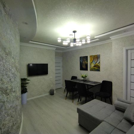 Cozy nest for a great rest as a family!Уютненькое гнёздышко для отличного семейного отдыха! Ташкент Экстерьер фото